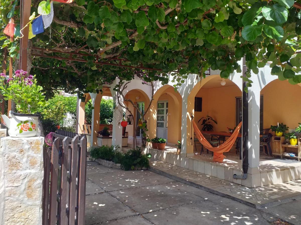 Apartment Kuca Merdzo أوروبيتش المظهر الخارجي الصورة