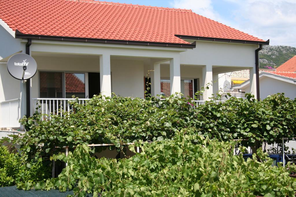 Apartment Kuca Merdzo أوروبيتش المظهر الخارجي الصورة